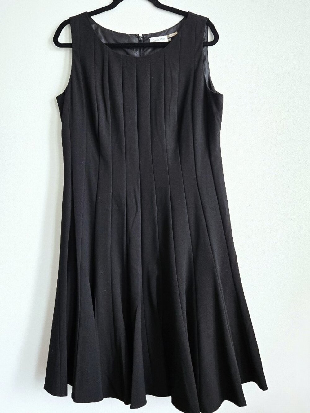 Calvin Klein Fit and Flare Vertical Seam Detail | Black | Size 14